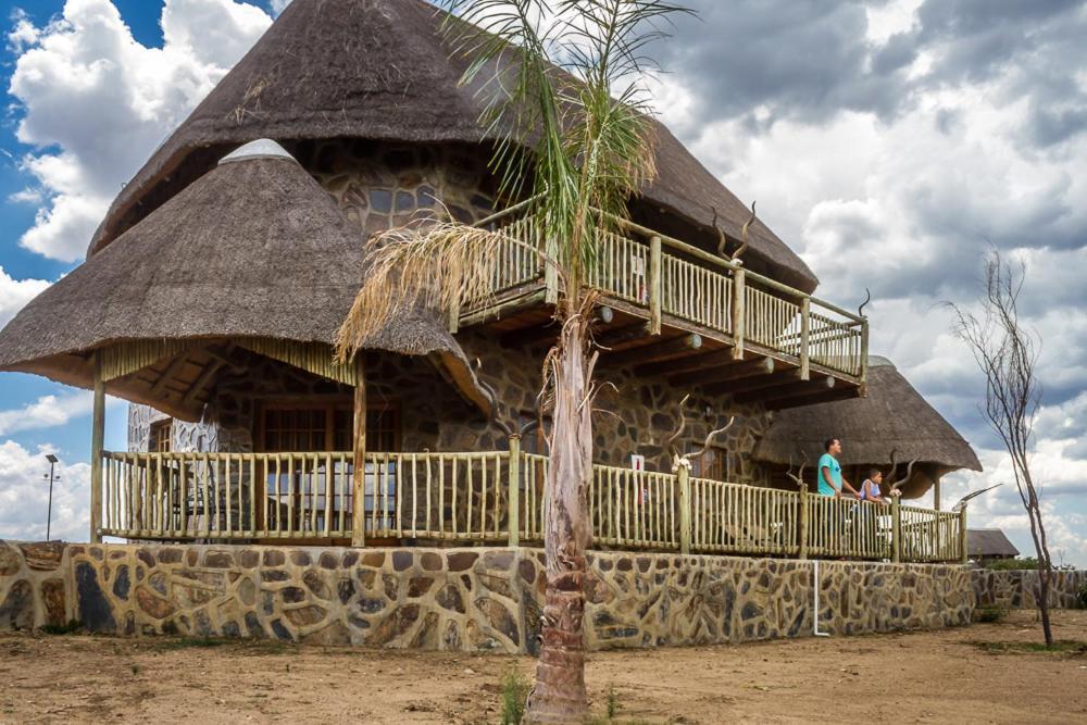 Big Valley Game Lodge Lobatse Exterior foto