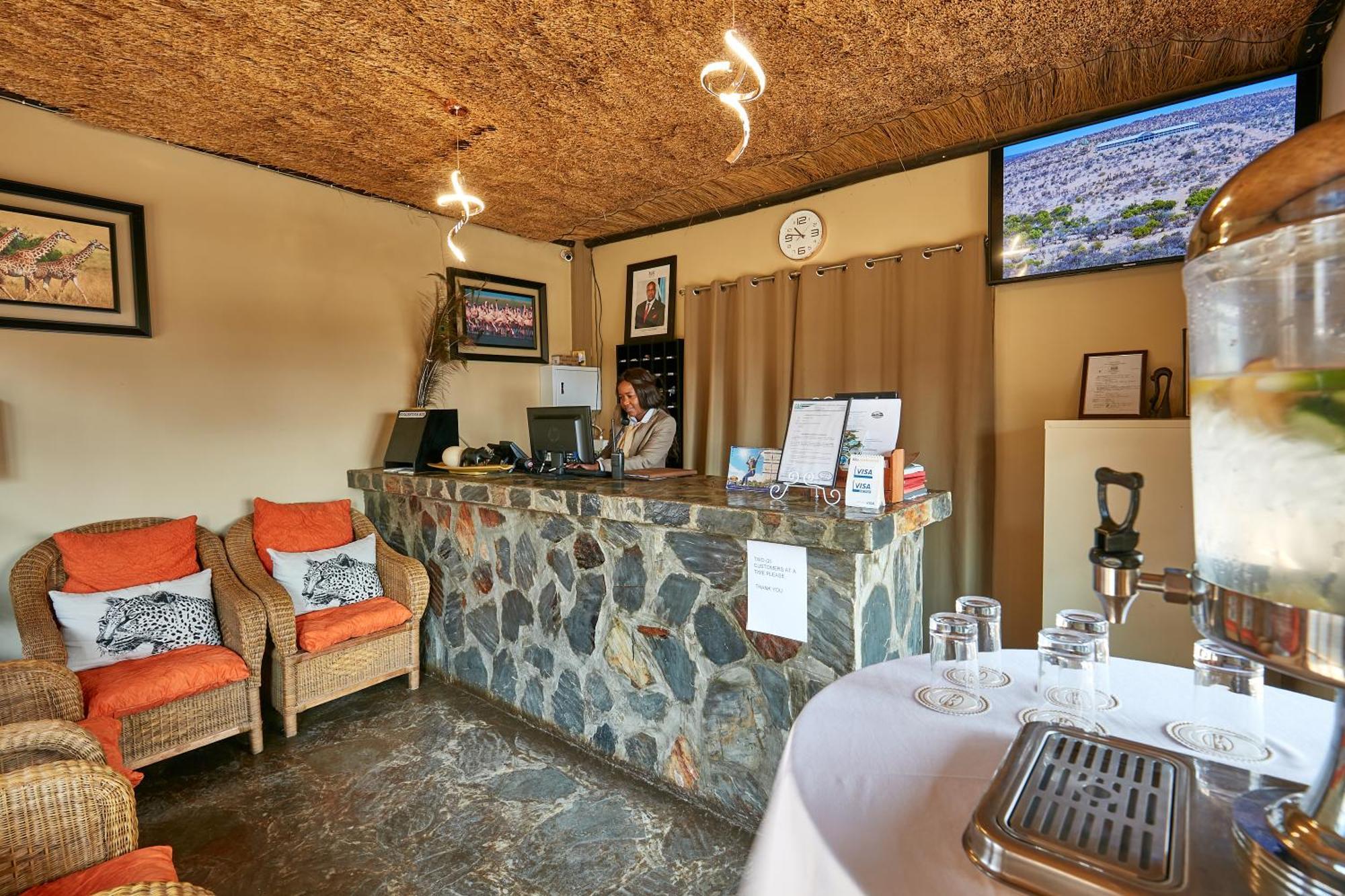 Big Valley Game Lodge Lobatse Exterior foto